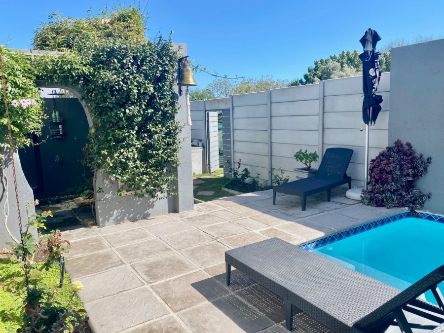 3 Bedroom Property for Sale in Hopefield Rural Western Cape